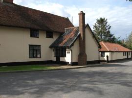 Withersdale Cross Cottages，位于Mendham的度假屋