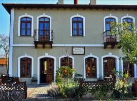 Mansion of Kerkini powered by hotel Oikoperiigitis