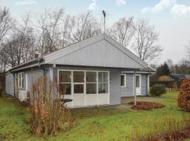 Three-Bedroom Holiday Home In Sunds