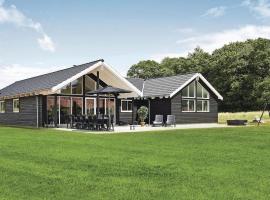 Holiday Home Kronens Have Tranekær Denm，位于Hou的酒店