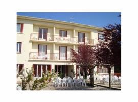Beausoleil，位于Cazaubon的酒店