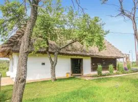 Amazing Home In Deutsch Schtzen With Kitchen