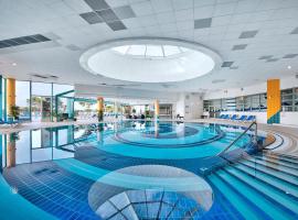 Hôtel Club la Font des Horts，位于耶尔的酒店