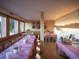 Restaurant und Kaeserei Berghof