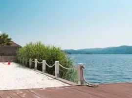 LA PLAYA Cottage con spiaggia privata