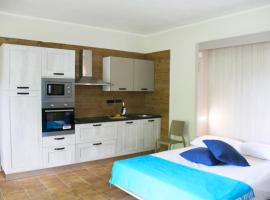 Casa Vacanze Il Giardino - Appartamento Nocciolo，位于阿里特佐的酒店