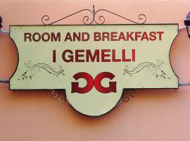 Room and Breakfast I Gemelli，位于伊格莱西亚斯的酒店