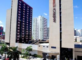 America Towers Hotel，位于萨尔瓦多Caminho das Arvores的酒店