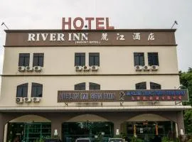 OYO 301 River Inn Hotel