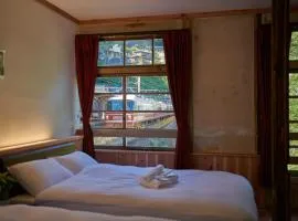 The Railway Hotel Koyasan Pilgrimage Railway - Station Inn - Self Check-in Only