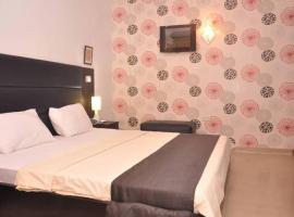Royal Kaft Hotel，位于Ikorodu的酒店