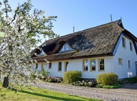 Ferienwohnungen im Fischerdorf und，位于Neu Reddevitz的酒店