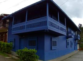 CASA AZUL LA GARRUCHA，位于贾丁的民宿