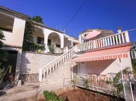 Apartments Damjan