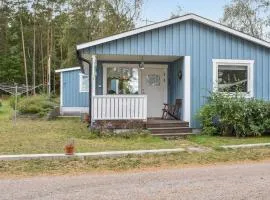Gorgeous Home In Vassmolösa