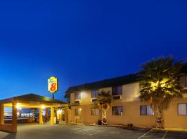 Super 8 by Wyndham Alamogordo - White Sands
