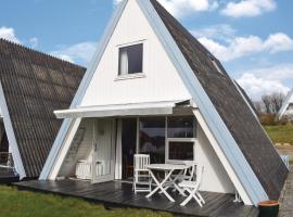Two-Bedroom Holiday Home In Knebel，位于克内贝尔的酒店