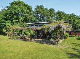 Four-Bedroom Holiday Home In Stege，位于斯泰厄的豪华型酒店
