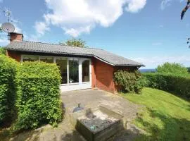 Three-Bedroom Holiday Home In Sydals