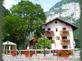 Hotel al Lago，位于Monte Croce的酒店