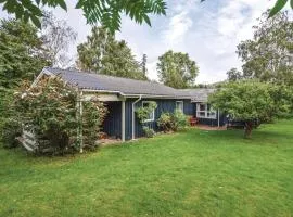 Four-Bedroom Holiday Home In Farevejle