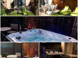La Maison des Îles & Spa privatif，位于巴登的酒店