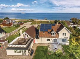 Holiday Home Kystvej Frørup Xii，位于Tårup的酒店