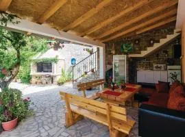 Cozy Home In Herceg Novi With Wifi