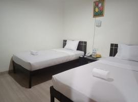 Hotel Meganita，位于Mamuju的酒店