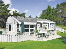 Awesome Home In Nex With 4 Bedrooms, Sauna And Wifi