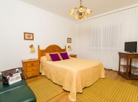 Alojamientos Garden Ribadeo，位于里瓦德奥的酒店
