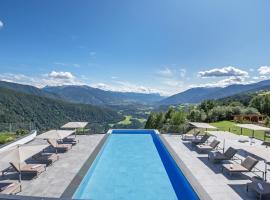 Panoramahotel Huberhof，位于马兰扎的酒店