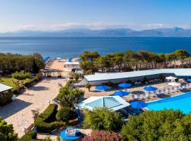 德尔福海滩酒店 ，位于埃拉蒂尼的酒店