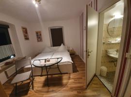 Hotel Klosterhof，位于维佩尔菲尔特的酒店