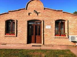 Hotel Turistiko，位于Deliblato的酒店