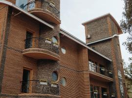 Bayil Breeze Hotel & Restaurant，位于巴库的酒店