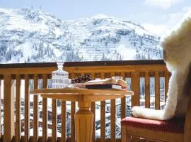 hotel & chalet madlochBlick