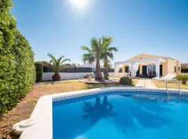 Chalet con piscina en Menorca