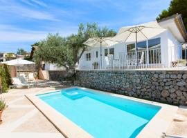 Villa Jodie，位于索列尔的酒店