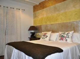 Hotel Orellana Perdiz，位于拉卡罗利纳的酒店