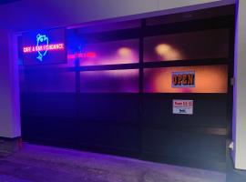 B&B MIKAWA 2 - Kanazawa Fish Harbour，位于金泽的宠物友好酒店