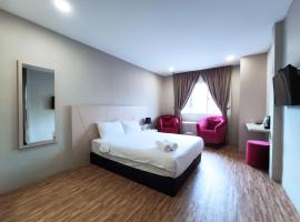 Princess Hotel Pontian，位于小笨珍的酒店