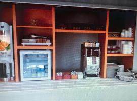 Hôtel de l’armada，位于小克维伊的酒店