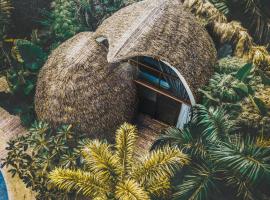 Panorama Boutique Hotel & Beach Club，位于爱妮岛的酒店