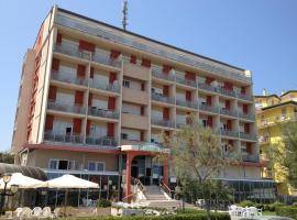 Residence Capinera，位于索托马里纳的酒店