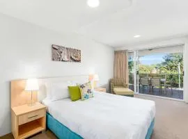 先锋金沙品质套房酒店