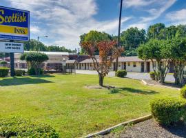 Scottish Inns Collinsville - Martinsville，位于Collinsville的酒店