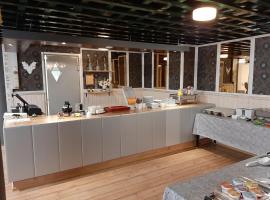 Center Hostel Kaatrahovi，位于列克萨的酒店