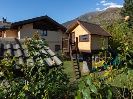 Lo Sherpa Holiday Home，位于奥斯塔的度假屋