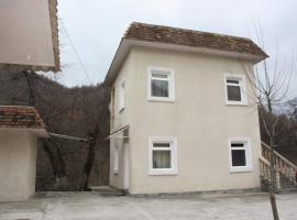 Grant Ton Hotel and Restaurant，位于Vahagnadzor的酒店